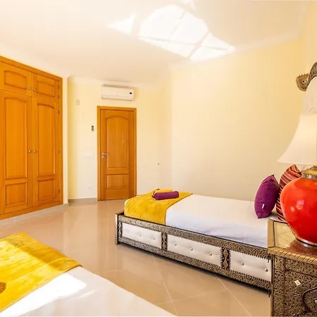 Culebra Rural Getaway Villa Albufeira